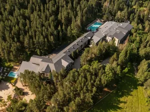 Kashmir Wellness & Spa Hotel Adults Only