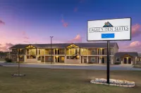 Eagle's Den Suites Cotulla a Travelodge by Wyndham Hotels in Cotulla