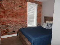 Totally renovated  Tell City IN apartment with huge deck above a wine room Hotels in 