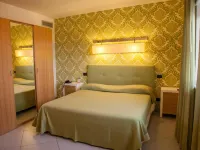 4 Spa Resort Hotel