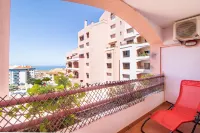 Sofia Beach Apartment by Acasadascasas