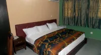 SureRest Hotel & Suites - 3 Sao