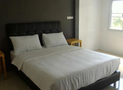 ลอฟท์เทล แอท นคร