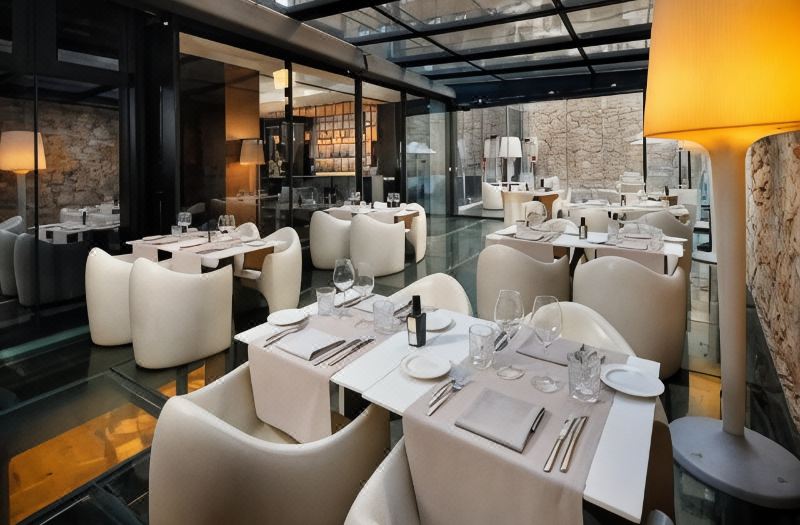Olivia Plaza Hotel photo 4