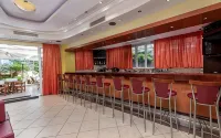 โรงแรมมารีนคองโก - ที่มีบาร์