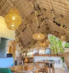 Mohini Komodo Resort - ที่มีบาร์