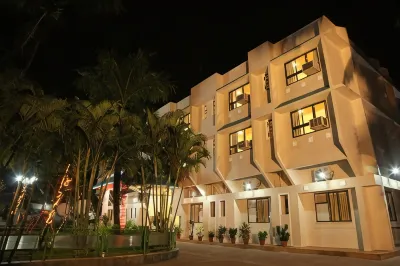 Hotel Ravi Kiran Hotels in Raigad