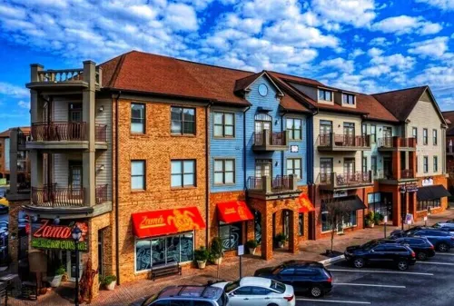 4 bd Luxury King & Queen Suites - Mins to Marietta