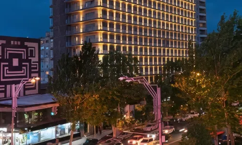 Ani Plaza Hotel