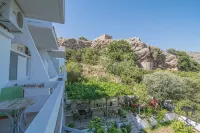 Megim Hotel - con vistas a la montaña