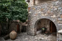 Kanto's Guesthouse Hotels in Gortynia