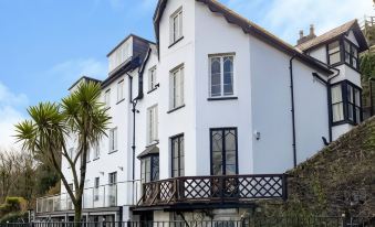 The North Cliff Hotel