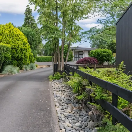 73 Milton Accommodation