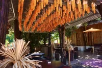 Ban Rai Jai Chaem Spa Cafe and Homestay Hotels near Wat Yang Luang