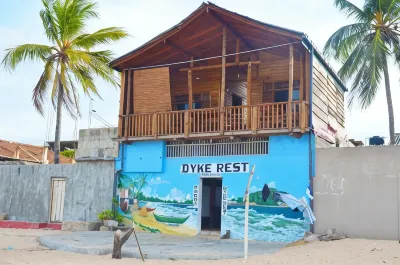 Dyke Rest Hotel di 