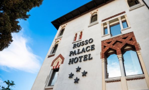 Hotel Russo Palace