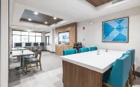 Holiday Inn Express & Suites SAINT ROBERT - LEONARD WOOD by IHG