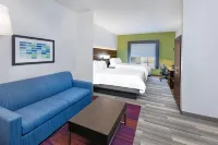 Holiday Inn Express & Suites PICAYUNE-STENNIS SPACE CNTR. by IHG Hotels in Picayune