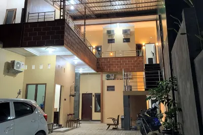 RedDoorz Syariah near Alun Alun Pati Hotel dekat Depati Millenial Art