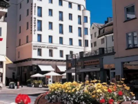 ホテル モノポール アート ブティック サンモリッツのホテル