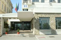 Hotel Mediterraneo Hotels near Civitavecchia