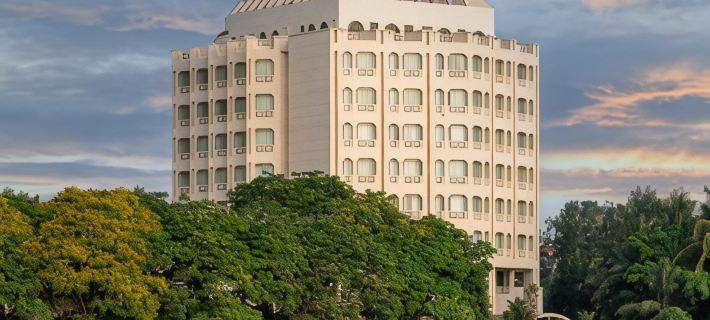 Vivanta Ernakulam, Marine Drive Hotels in Ernakulam