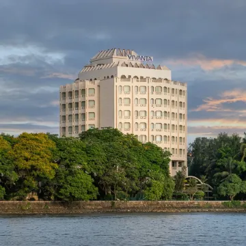 Vivanta Ernakulam, Marine Drive Отели рядом с достопримечательностью «Остров Болгатти»