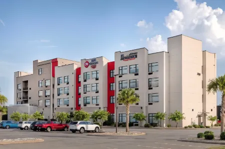 Best Western Plus Executive Residency Rigbys Water World Hotel