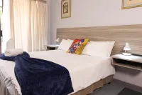 Gorgeous Gecko Guesthouse Hotels in Modimolle