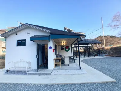 Yangyang Wonwon Pension 鄰近河趙臺海灘的酒店