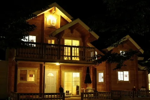 Goesan Pine Tree Rest Homestay - 3-Star