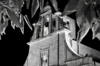 Nonnalù Holiday Home - Detached house in the heart of the historic center Hotels in Chiaramonte Gulfi