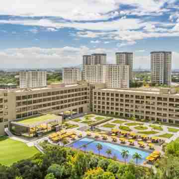 Hilton Clark Sun Valley Resort Hotel Exterior