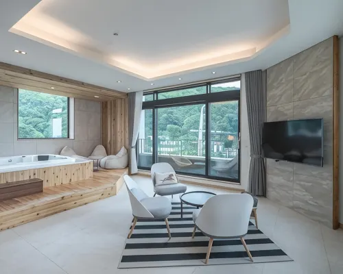 Ganghwa Island Elaum Kids Spa & Pool Villa Hotel berhampiran Pantai Dongmak