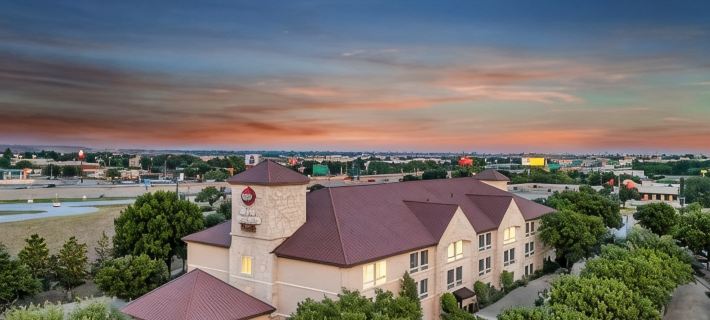 Best Western Plus Lewisville Flower Mound Отели в г. Дентон
