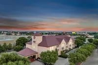 Best Western Plus Lewisville Flower Mound - Pysäköinti