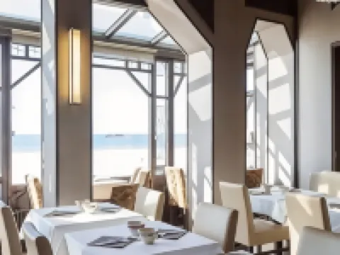 ホテル デ アンバサダー オランのホテル