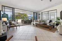 Saltwater Luxury Apartments - Mountain view