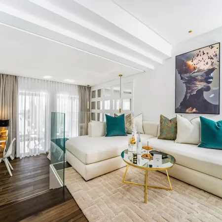 PETIT PALACE SUITES HOTEL Отели рядом с достопримечательностью «Marina Agadir»