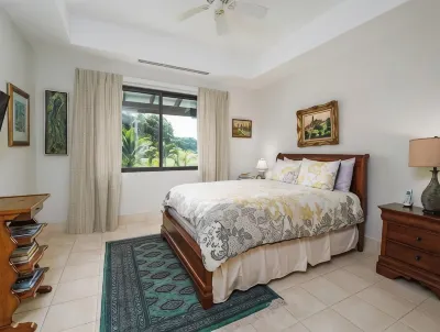 Cozy Tropical Retreat 3Br Golf View 住宿飯店