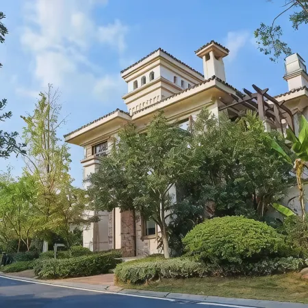 Huitang Yiqi Bieyuan Hot Spring Holiday Villa