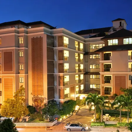 Grand Marina Residence Hotel