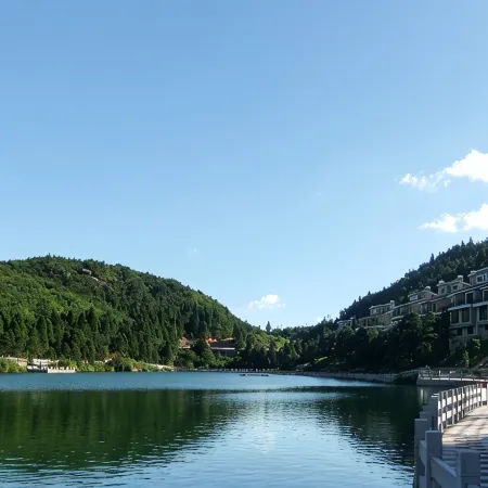 Huayu Mountain Villa