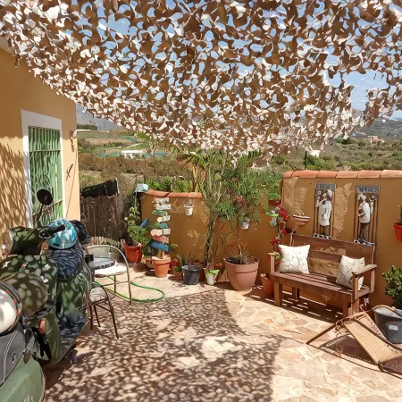 Cozy campground in beautiful Salobrena with WiFi, AC