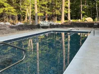Charming private 3-bedroom on 3 acres in Sebago, Pool, Hot Tub, Large Firepit Hotels in Sebago