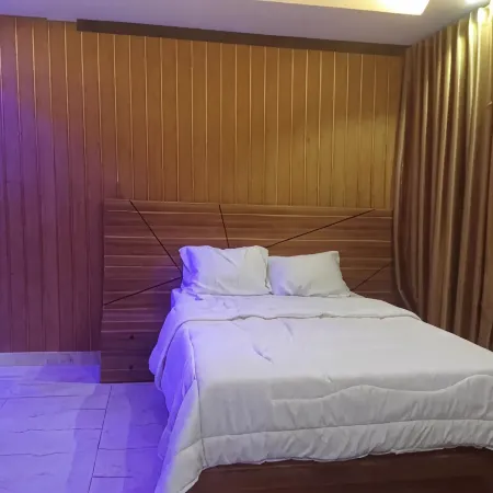 Aquarian 2 Bedrooms Apartment