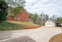 Private Basement Apartment