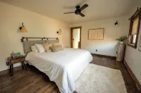 Bozeman Country Retreat ~ Big Sky Views - Homestays