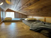 Scenic lodge near Perry, MO perfect for fishing…boating…hunting…relaxing - 3-Star
