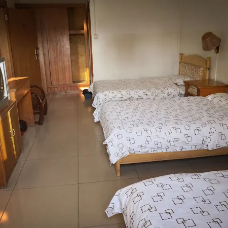 Shangsi Longzhu Hotel